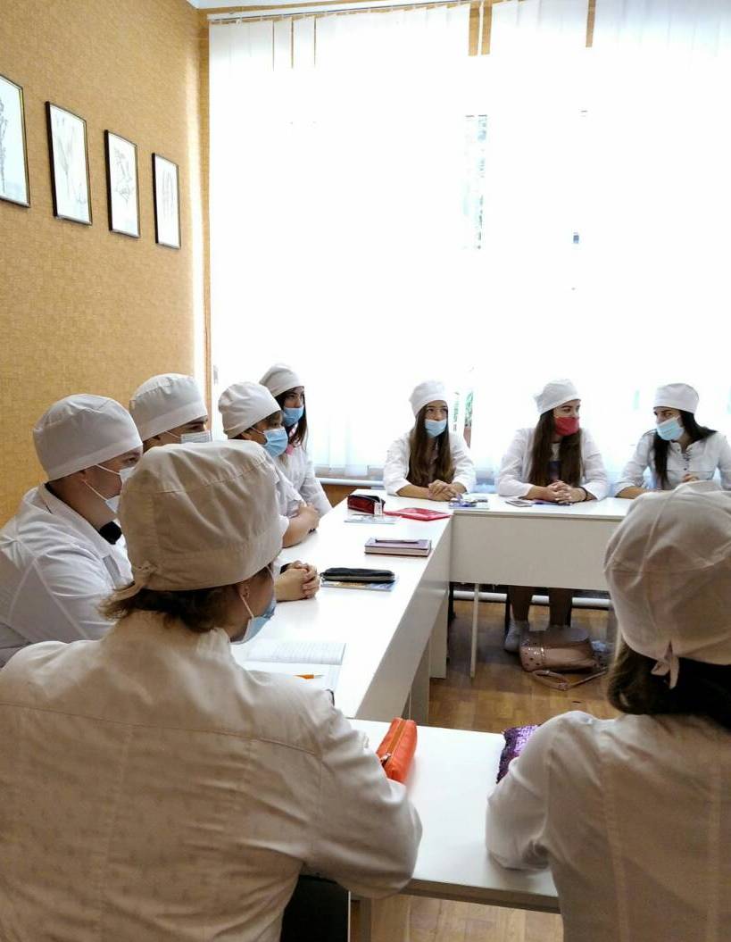 Перше заняття на тему "Особливості навчання в умовах пандемії"