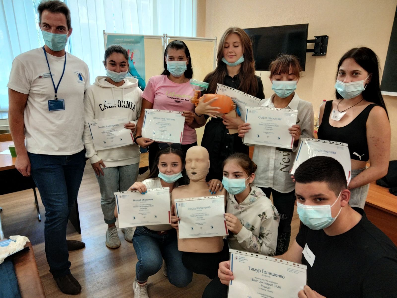 Тренінговий курс з надання першої допомоги