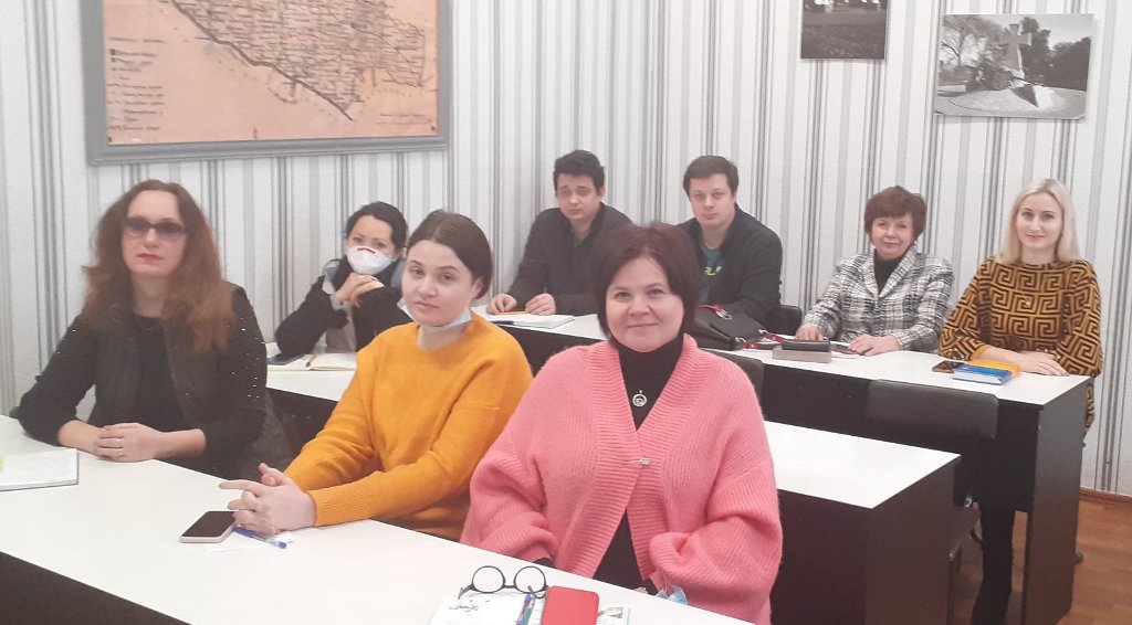 Майстер-клас "Використання цифрових технологій, комунікація, взаємодія у цифровому суспільстві та освітній діяльності"