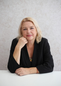 Самолеліс Людмила Миколаївна