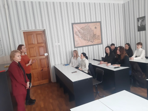 Робота з колективом