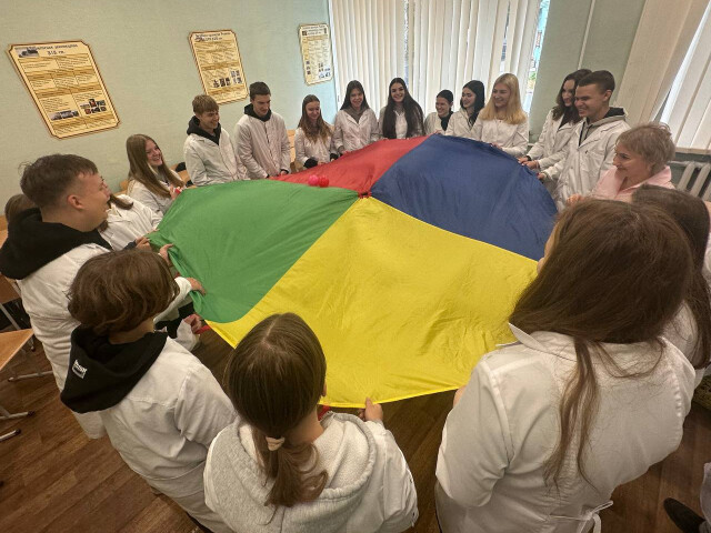 Практичні заняття “Дотики підтримки. Практикум емпатії”