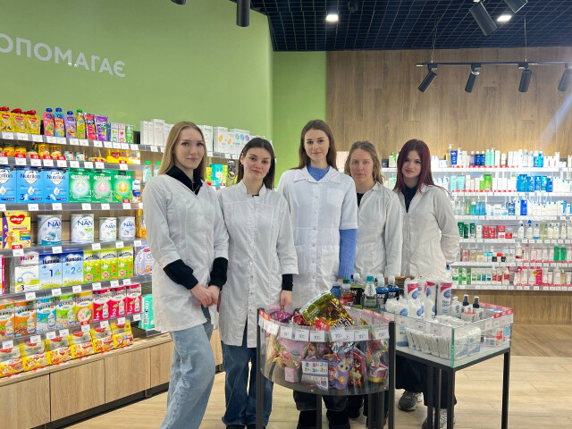 Екскурсія до аптеки ТОВ «ПОДОРОЖНИК ПОЛТАВА»