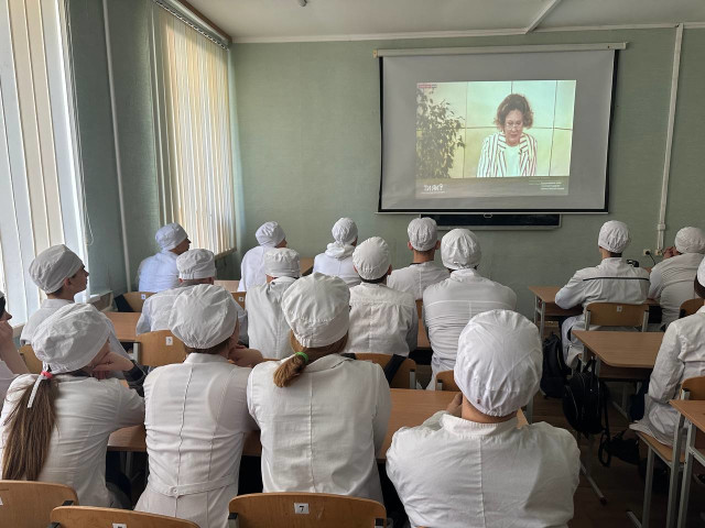 Координаційний центр КМУ продовжує інтерв'ю в прямому ефірі з експертами на тему ментального здоров’я