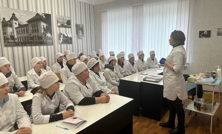 Заходи до Всесвітнього дня боротьби з цукровим діабетом у Фаховому медико-фармацевтичному коледжі