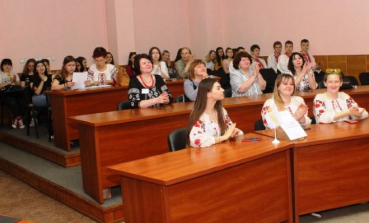 VI обласна науково-практична студентська конференція "The influence of english language on perspectives and priorities of specialists professional growth"