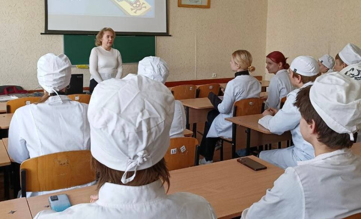 Безпека молоді — передусім.