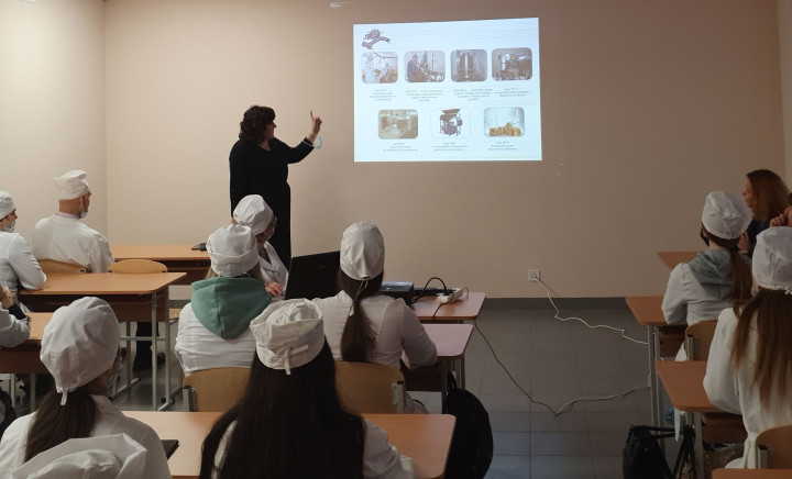 Тиждень педагогічної майстерності циклової комісії професійних фармацевтичних дисциплін