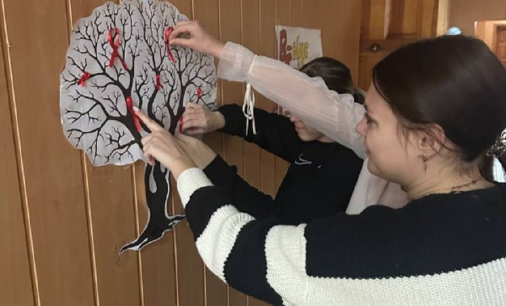 Студенти коледжу долучилися до важливого соціального заходу, присвяченого Всесвітньому дню боротьби зі СНІДом