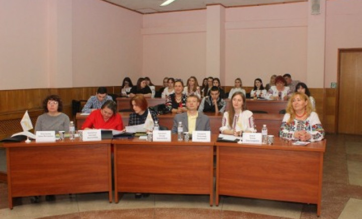 VI обласна науково-практична студентська конференція "The influence of english language on perspectives and priorities of specialists professional growth"