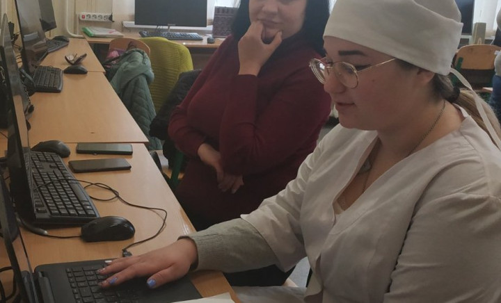 Участь у регіональному практичному семінарі «Проєктна технологія навчання хімії»