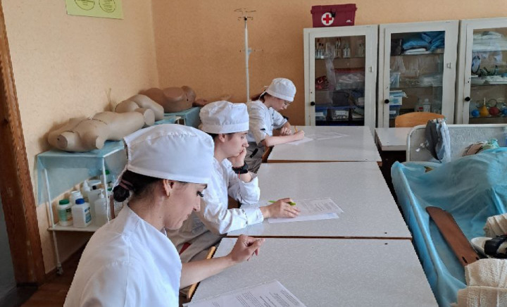 Практично-орієнтований комплексний кваліфікаційний іспит для випускників ОПП Сестринська справа