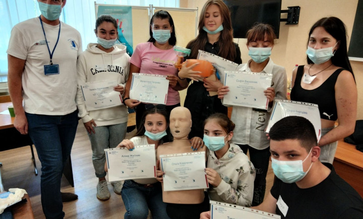 Тренінговий курс з надання першої допомоги