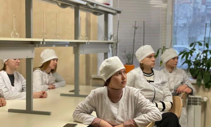 Відкрите засідання студентського наукового гуртка «Фармакон»