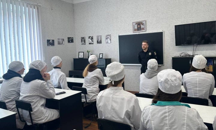 Лекція від співробітників кіберполіції у Полтавській області